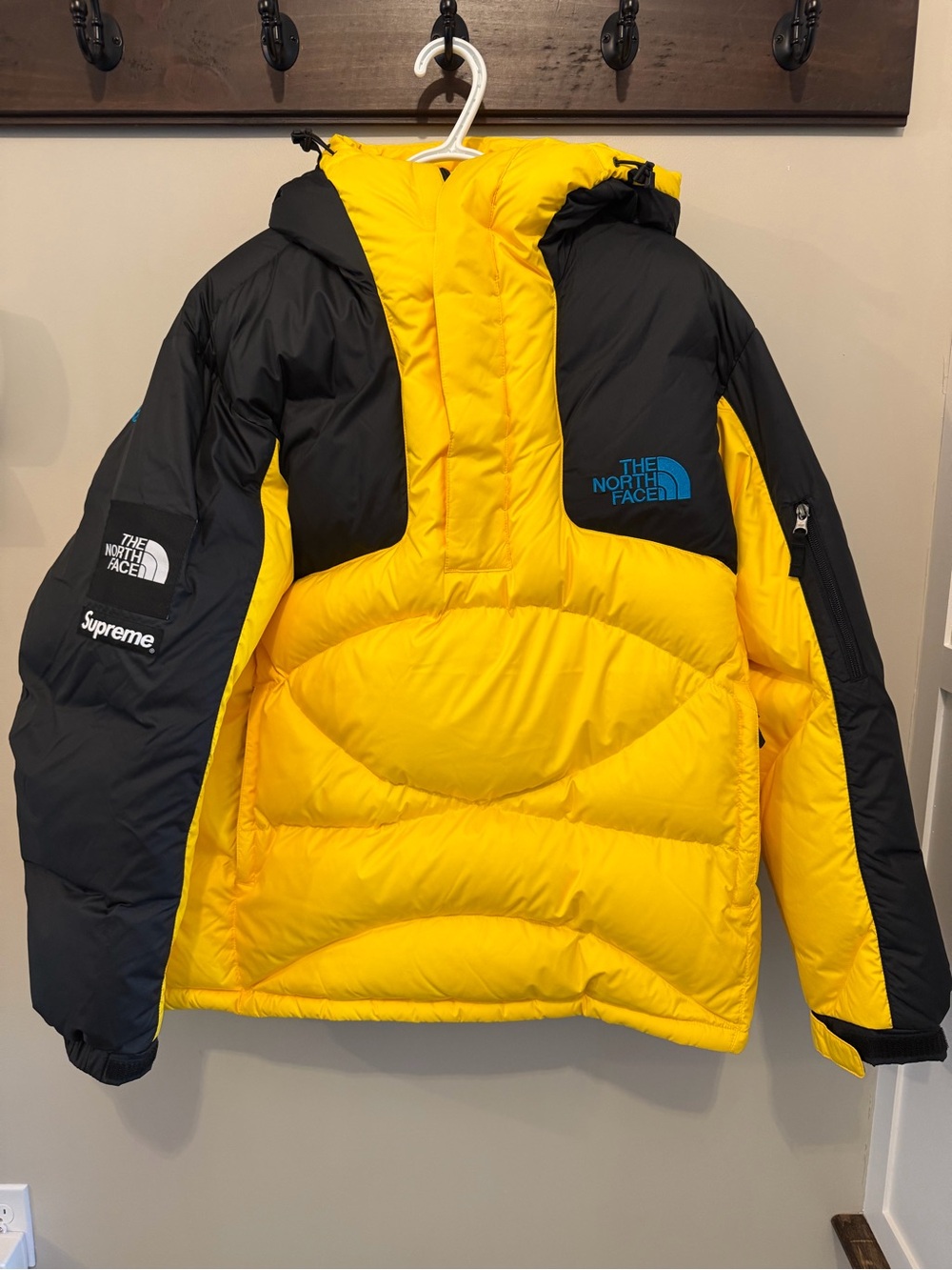 Supreme The North Face 800-
Fill Half Zip Hooded Pullover
